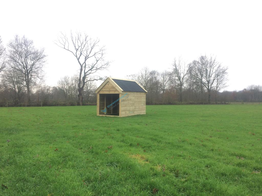 Geitenhok en schapenhok