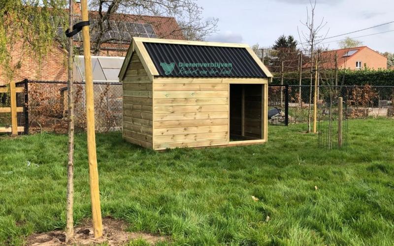 Kippenhok Schuilhok type J Kwaliteits dierenverblijven van der Land