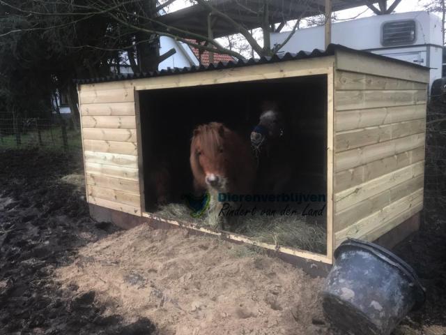 Dierenverblijven van der land Schuilstal type A